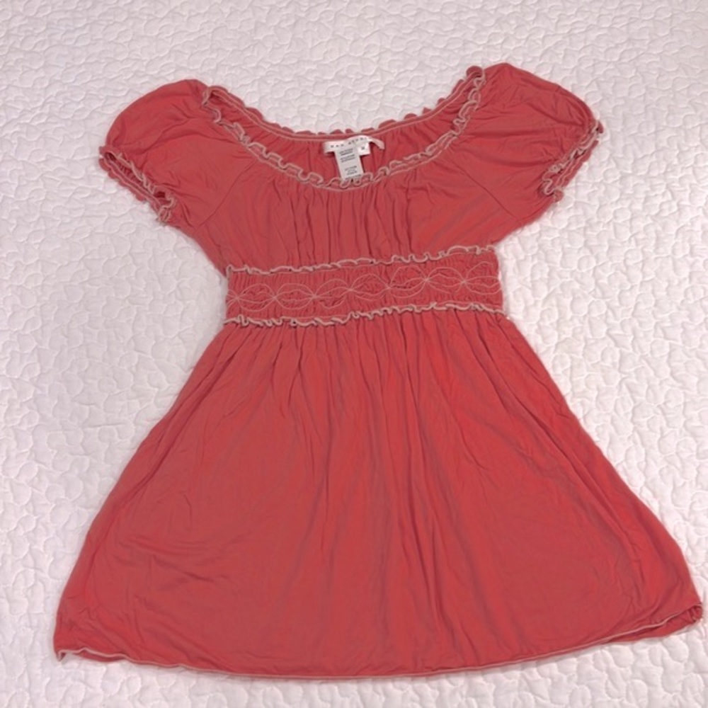 Max Studio babydoll scoop neck short sleeved top size M